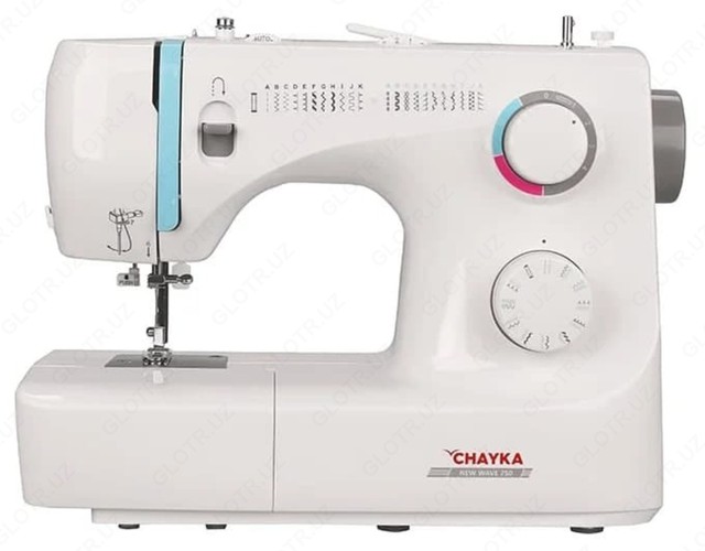 Tikuv mashinasi Chayka 750